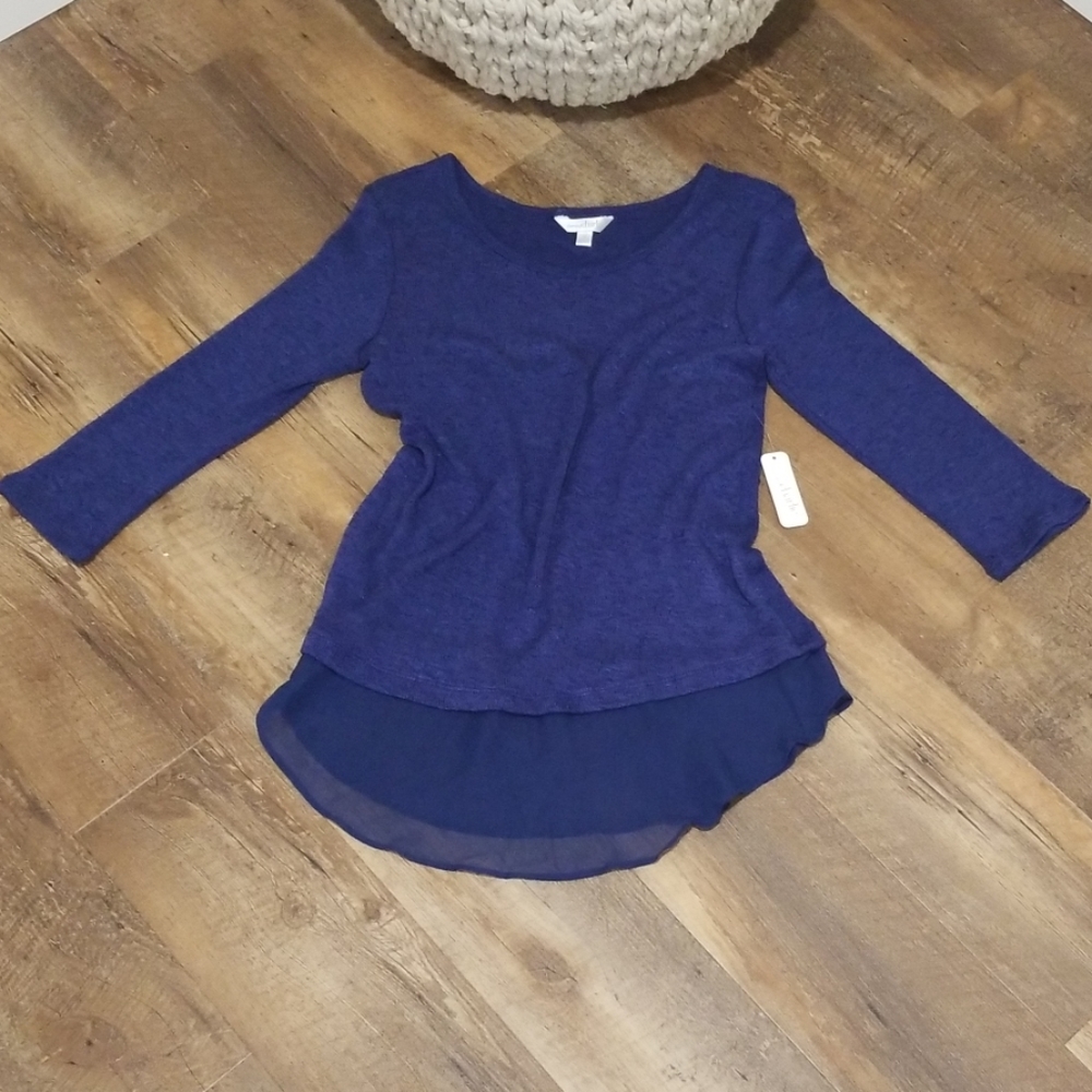 Charming Charlie Sweater Size S